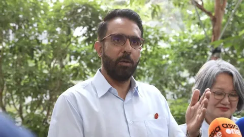 Pritam Singh Selamat dari Mosi Tidak Percaya, Partai Pekerja Singapura Tunjukkan Kekompakan