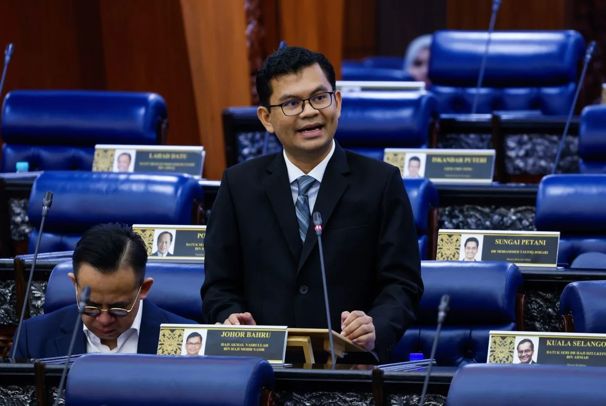 Malaysia Pastikan Pasokan BBM Aman Hingga Agustus 2026, Transisi Energi Digencarkan