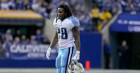 Mantan Bintang NFL Chris Johnson Berjuang Melawan ALS: Suara Hilang, Semangat Tak Luntur