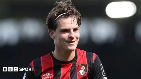 Arsenal Gagal Gaet Alex Scott: Bournemouth Tegaskan Gelandang Muda Itu Tak Dijual