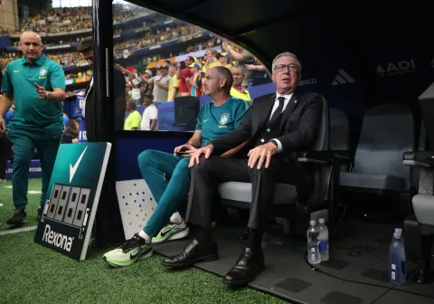 Don Carlo Ancelotti: Ketika Gol Penentu Brasil Disambut dengan 'Calma'