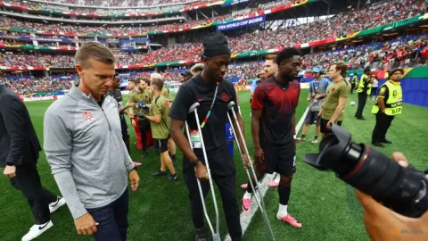 Patah Kaki Tak Redam Semangat: Ismael Kone Pimpin Perayaan Kanada Usai Lolos ke 16 Besar Piala Dunia