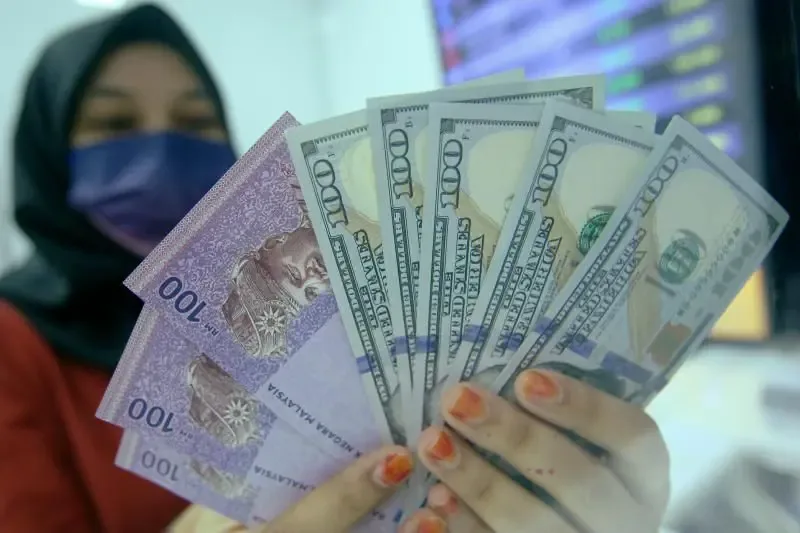 Ringgit Menguat di Awal Perdagangan, Dolar AS Tertekan Data Ketenagakerjaan