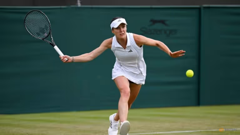 Petenis Ukraina Snigur Singkirkan Unggulan Kedelapan Svitolina di Babak Awal Wimbledon