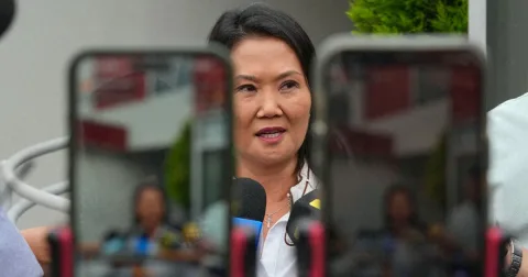 Keiko Fujimori Menang Tipis di Pilpres Peru, Warisan Kontroversial Sang Ayah Kembali Mengemuka