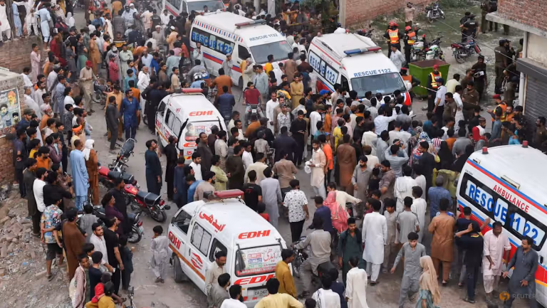 Tragedi di Lahore: Atap Bimbingan Belajar Runtuh, 14 Anak Tewas