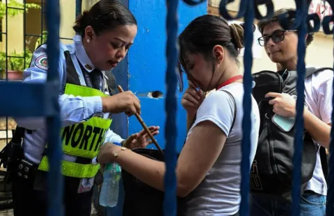Penembakan Sekolah di Filipina: Jejak Jaringan Ekstremis Global yang Merekrut Anak Lewat Gim
