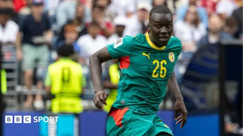 Pape Gueye Angkat Kaki dari Timnas Senegal: Protes pada Pelatih atau Isyarat Krisis?