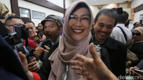 Dokter Tifa Minta Jokowi Buka Ijazah di Sidang dan Publik: Buktikan Tuduhan Palsu