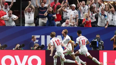 Duel Fisik di Ketinggian: Inggris Hadapi Ancaman Udara Tipis Lawan Meksiko