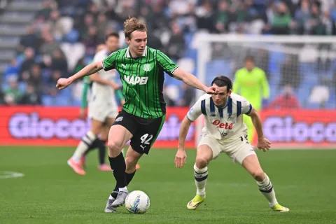 Fiorentina Incar Thorstvedt: Reuni dengan Grosso di Depan Mata