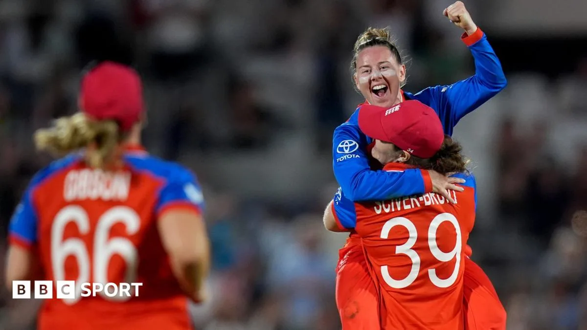 Sciver-Brunt dan Knight Bawa Inggris ke Final Piala Dunia T20