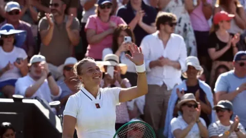 Dominasi Amerika di Wimbledon: Anisimova dan Fritz Melaju, Sinyal Kekuatan Tenis AS?