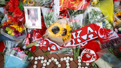 Kenangan Abadi: Liverpool Resmikan Monumen Permanen untuk Diogo Jota dan Sang Kakak