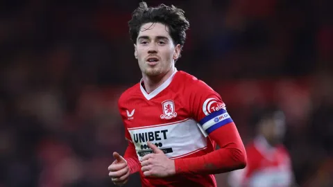 Dua Bintang Muda Everton: Hackney dan Armstrong, Duet yang Mengubah Lini Tengah?