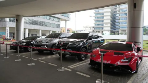 Sembunyikan Lamborghini di Gang, Bos Tambang Aseng Jadi Tersangka Korupsi IUP Bauksit