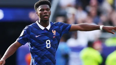 Manchester United Alihkan Target ke Aurelien Tchouameni, Real Madrid Buka Peluang?