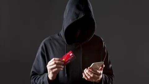 Rekening Raib dalam Sekejap: Waspada Modus Baru Pembobolan M-Banking