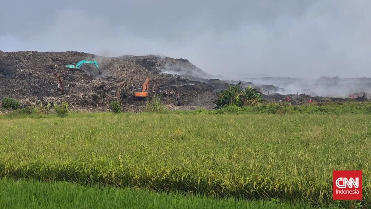 KLH Gunakan Drone Thermal untuk Deteksi Api Bawah Tanah di TPA Jatiwaringin