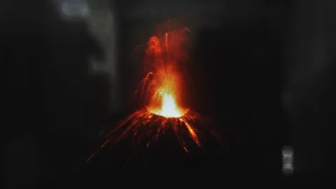 Video Letusan Gunung Anak Krakatau Viral Dipastikan Hoaks, Ini Fakta Terkini