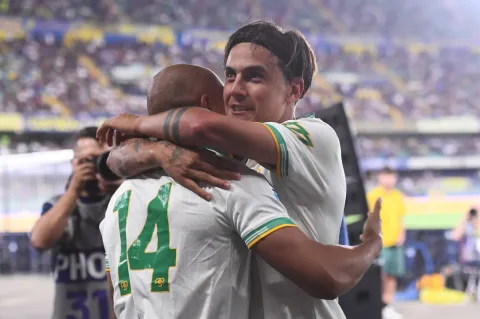 Dybala Terima Pemotongan Gaji, Tapi Roma Yakin Perpanjang Kontrak Pekan Depan