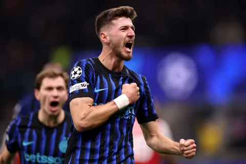 Real Madrid dan Klub Premier League Berebut Gelandang Muda Inter, Petar Sucic