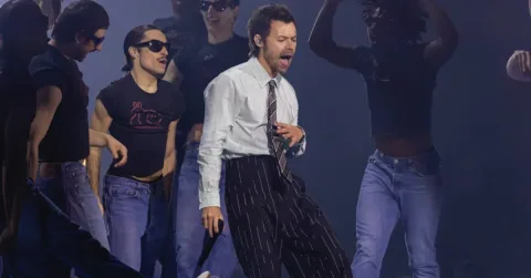 Harry Styles Tutup Rekor 12 Malam di Wembley dengan Ucapan Terima Kasih untuk One Direction