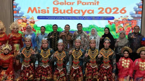 Generasi Muda Jadi Ujung Tombak Diplomasi Budaya Indonesia di Paris