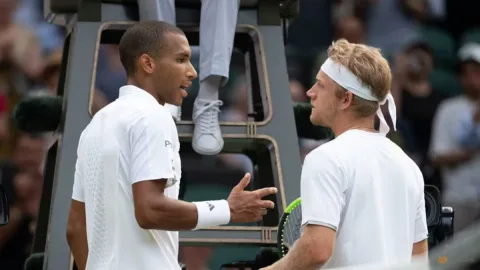 Kontroversi Aturan Cedera Wimbledon: Felix Auger-Aliassime Sebut 'Aib'