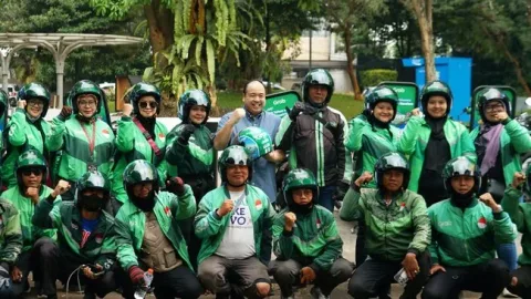 Bank Woori Saudara dan Grab Gelar Kampanye Branding di Armada dan Aplikasi