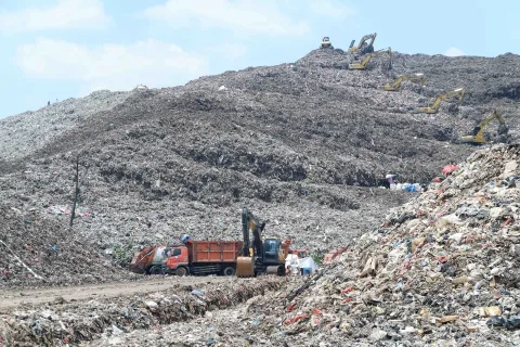 Sampah Jakarta Menggunung, Hak Anak Terancam: Perlukah Revolusi Pengelolaan dari Rumah?