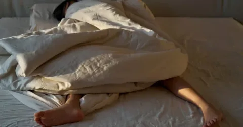 Kurang Tidur 80 Menit Sehari Bisa Picu Kenaikan Berat Badan dan Gaya Hidup Makin Malas Gerak