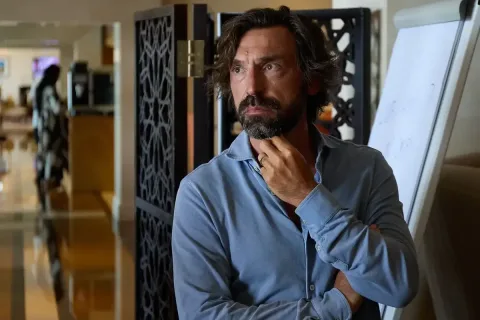 Pirlo Sesalkan Absennya Italia dari Piala Dunia: Bencana, Tapi Pantas