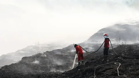 Kebakaran TPA Jatiwaringin: Pemkab Tangerang Siapkan Lahan Darurat 2 Hektare