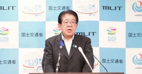 Kapal Jepang Rusak Akhirnya Lintasi Selat Hormuz, 18 Kapal Lain Masih Terjebak