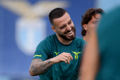 Milan Habiskan €110 Juta di Awal Bursa, Siapkan Langkah Berikutnya