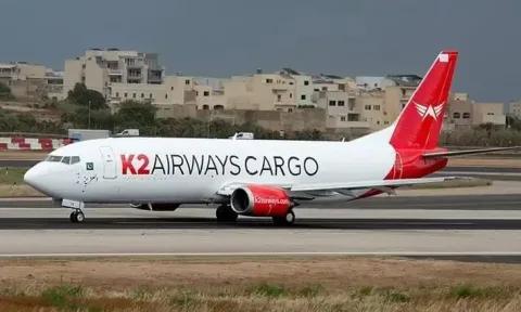 Pesawat Kargo Boeing 737-400 Hilang di Laut Arab: Lima Kru Dinyatakan Tewas