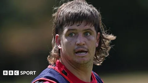 Janse van Rensburg Siap Debut, Inggris Andalkan Fisik dan Variasi Serangan