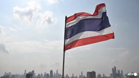 Parlemen Thailand Sahkan Amnesti untuk Ribuan Aktivis, tapi Lèse-Majesté Tetap Tabu
