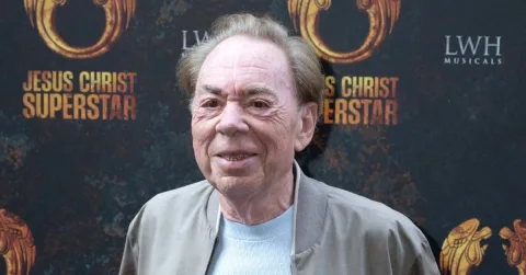 Sam Ryder Pukau Penonton di Pembukaan Jesus Christ Superstar London