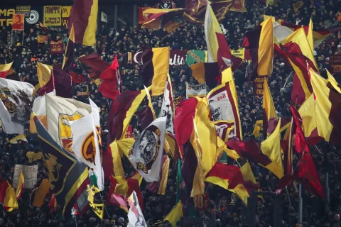 Antusiasme Pecah: 11.000 Tiket Musiman Roma Ludes dalam Sehari Usai Tiket Liga Champions