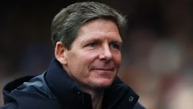 Nottingham Forest Kirim Tawaran Perdana untuk Bek Kanan Muda Feyenoord