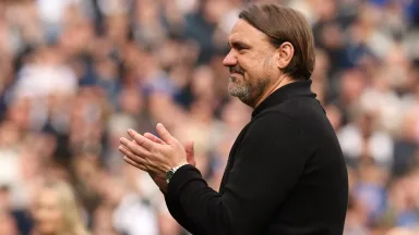 Leeds Siap Bayar Mahar Rp520 Miliar demi Kiper Timnas Jepang Zion Suzuki