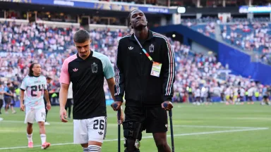 Aston Villa Buru Gelandang Timnas Ekuador untuk Gantikan Onana yang Cedera