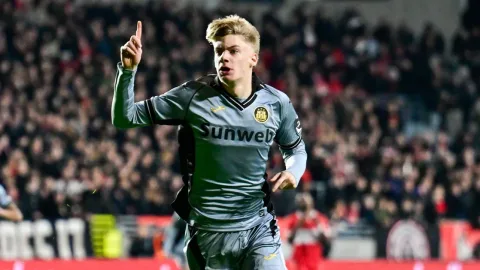 Nathan De Cat: Remaja Belgia 17 Tahun yang Mengguncang Bundesliga