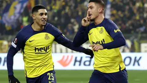 Khalaili Pilih Inter Milan, Newcastle dan Ipswich Gigit Jari
