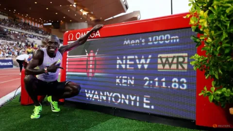 Emmanuel Wanyonyi Ukir Sejarah: Rekor Dunia 1.000 Meter Runtuh di Monaco