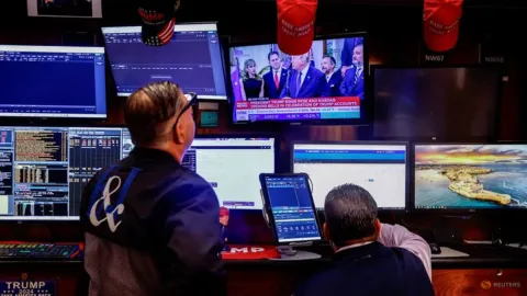 Wall Street Menguat, Harga Minyak Tertekan: Optimisme AI Kalahkan Ketegangan Timur Tengah