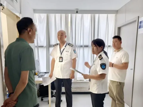Klinik Gigi di China Cabut 12 Gigi Pasien Hanya karena Satu Sakit, Kantong pun Dikuras