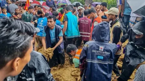 Bencana Longsor Rohingya di Bangladesh: Kegagalan Sistemik yang Menuntut Akuntabilitas